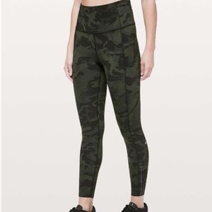 Lululemon Fast And Free Tight II 25